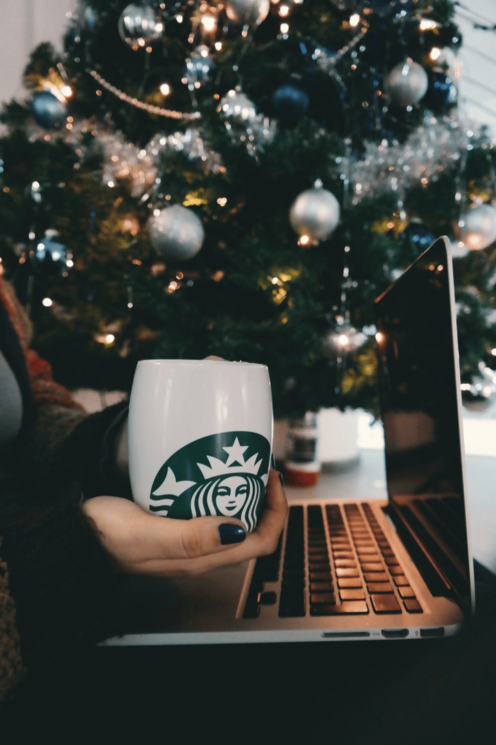 Home For The Holidays: How To Manage Your Team Remotely Over The Holidays
